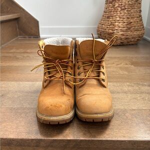 Timberland 6in Light Brown Boots